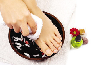  艾葉泡腳有什么禁忌？艾葉泡腳的禁忌