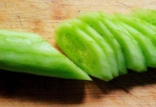 黃瓜削皮嗎？黃瓜削皮好還是不削皮好