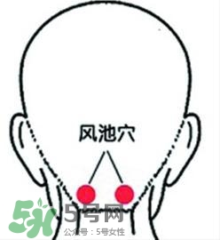 媽媽病毒性感冒需要停止喂奶嗎？媽媽感冒了喂奶需要注意什么？