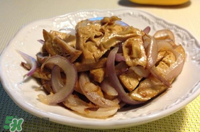 洋蔥和豆腐能一起吃嗎？洋蔥和豆腐可以一起吃嗎？