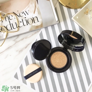 雅詩蘭黛持妝氣墊怎么樣？雅詩蘭黛持妝氣墊好用嗎