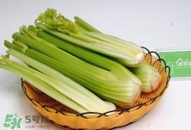 西芹是轉(zhuǎn)基因的嗎？西芹是不是轉(zhuǎn)基因