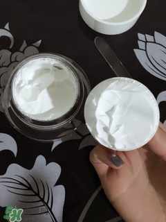 蒂佳婷素顏霜孕婦可以用嗎？v7素顏霜孕婦可以用嗎