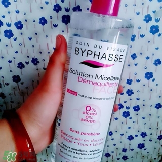 蓓昂斯和卸妝皇后哪個(gè)好？蓓昂斯卸妝水和日本皇后卸妝水對(duì)比