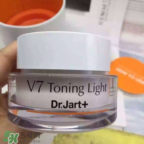 蒂佳婷素顏霜怎么樣？蒂佳婷素顏霜好用嗎