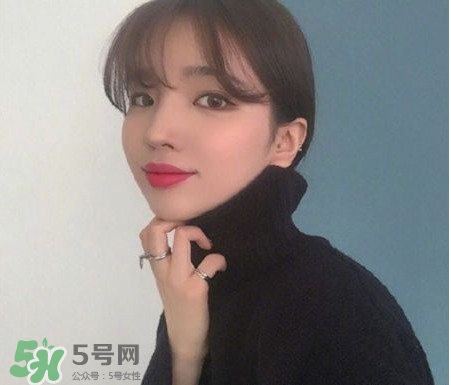 鵝蛋臉發(fā)型圖片,鵝蛋臉適合什么發(fā)型