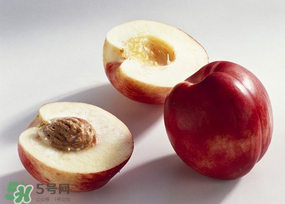 油桃可以放冰箱嗎？油桃能放冰箱嗎？