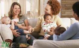 哺乳期奶水時(shí)多時(shí)少是什么原因？哺乳期奶水時(shí)多時(shí)少怎么辦？