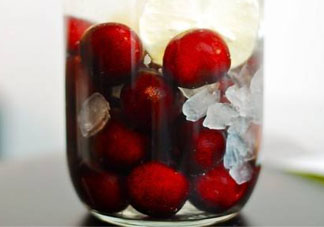 櫻桃泡酒有什么功效？櫻桃酒的功效與作用