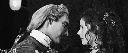 費(fèi)洛蒙香水真假怎么看？費(fèi)洛蒙香水真假鑒別