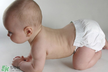 寶寶發(fā)燒有什么物理降溫法？寶寶發(fā)燒怎么降溫快？