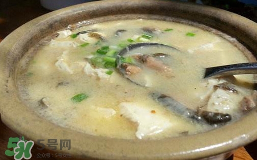 泥鰍湯怎么做？泥鰍湯的做法