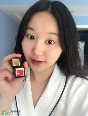 heelaa荷拉口紅怎么樣？荷拉口紅真假鑒別