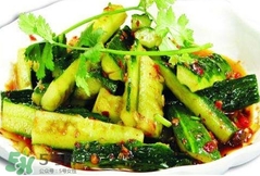 刀拍涼拌黃瓜怎么做？最簡(jiǎn)單的涼拌黃瓜