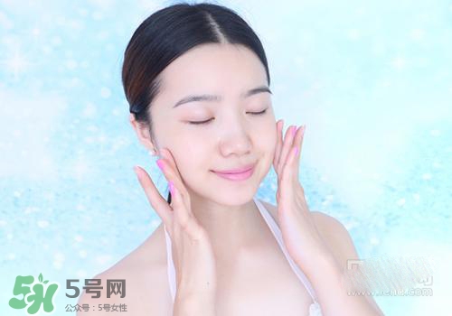 眼霜和精華哪個(gè)先用？眼霜和精華使用順序