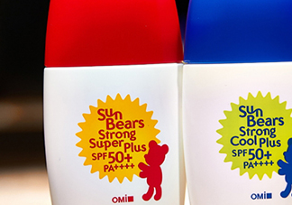 近江兄弟防曬霜紅色藍(lán)色哪個好？近江兄弟小熊防曬霜紅色藍(lán)色對比