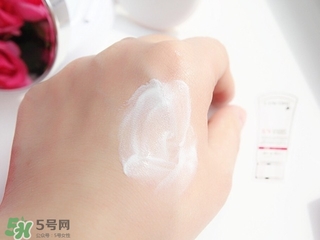 蘭蔻防護乳多少錢？蘭蔻防護乳怎么樣？