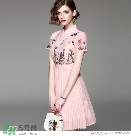 6月去香港穿什么？六月份去香港穿什么衣服？