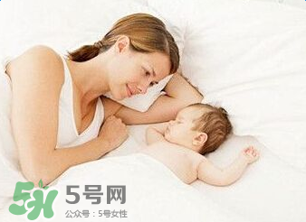 哺乳期可以染頭發(fā)嗎？哺乳期染發(fā)對孩子有危害嗎？