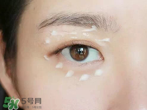 用眼霜過敏了怎么辦,眼霜過敏紅腫怎么辦