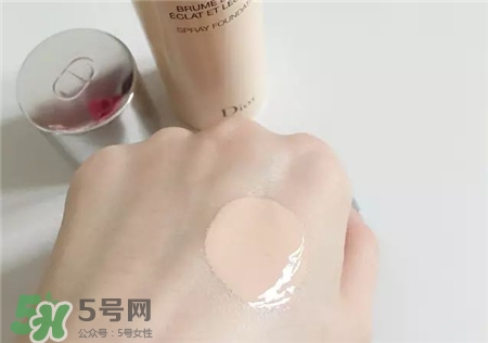 迪奧噴霧粉底好用嗎?dior迪奧噴霧粉底液怎么樣? 迪奧噴霧粉底好用嗎?dior迪奧噴霧粉底液怎么樣?
