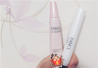 防曬唇膏要卸妝嗎？防曬潤(rùn)唇膏要卸妝嗎