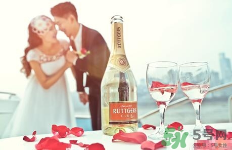 孕婦拍婚紗照可以化妝嗎？孕婦拍婚紗照注意事項(xiàng)