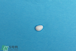 曼秀雷敦新碧防曬霜怎么樣？新碧防曬霜好用嗎