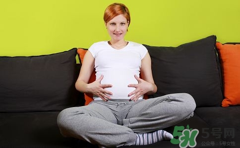 妊娠紋什么時(shí)候長(zhǎng)出來(lái)？哪種皮膚容易長(zhǎng)妊娠紋？