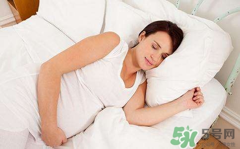 懷孕夢見蛇是什么意思？懷孕夢到蛇預示著什么