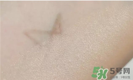 雅詩蘭黛持妝氣墊怎么用?雅詩蘭黛持妝氣墊用法 雅詩蘭黛持妝氣墊怎么用?雅詩蘭黛持妝氣墊用法