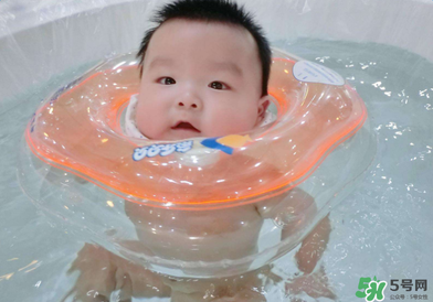 嬰兒泳池什么牌子好？嬰兒泳池哪個牌子好？