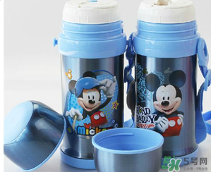 兒童水杯什么牌子好？?jī)和膫€(gè)牌子好？