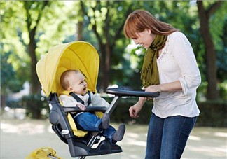 嬰兒車什么時(shí)候買？嬰兒車什么時(shí)候買合適？