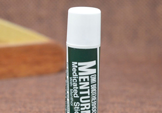 OMI近江兄弟薄荷潤唇膏多少錢？近江兄弟唇膏專柜價格