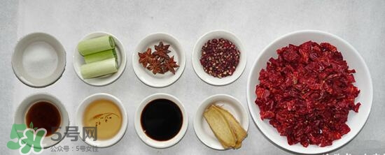 別人家的室友！成都女孩為室友帶了一盆冷吃兔