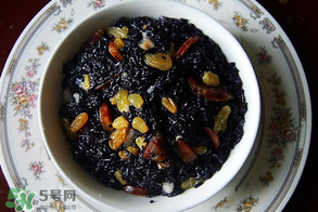 烏飯用什么葉子煮？烏飯用什么葉子圖片？