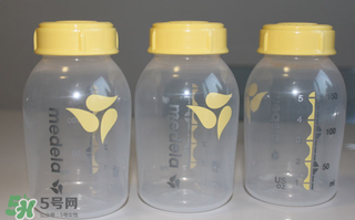 儲(chǔ)奶瓶玻璃還還是塑料好？儲(chǔ)奶瓶什么材料比較好？