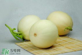 香瓜和菠蘿能一起吃嗎？香瓜和菠蘿可以吃嗎？