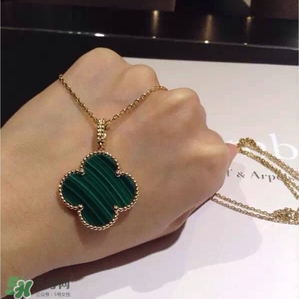 梵克雅寶項鏈?zhǔn)鞘裁床馁|(zhì)？vca項鏈?zhǔn)屈S金的嗎