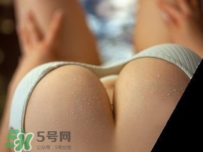 避孕套會(huì)導(dǎo)致不孕嗎？避孕套會(huì)過(guò)期嗎？