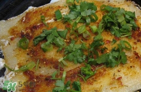 烤冷面是什么做的？烤冷面是什么材料做的