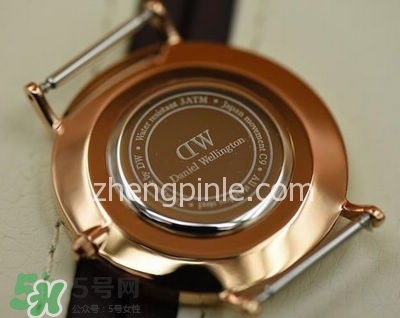 dw丹尼爾惠靈頓手表怎么調(diào)時(shí)間？dw手表怎么沒有日期