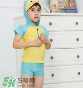 兒童泳衣連體好還是分體好？?jī)和疽履膫€(gè)款式好？