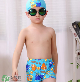 兒童泳衣什么牌子好？?jī)和疽履膫€(gè)牌子好？