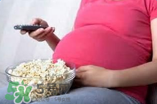 孕期肥胖有哪些危害？孕期補(bǔ)而不胖有哪些妙招？