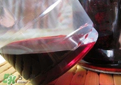 桑葚泡酒的比例是多少?桑葚泡酒多久可以喝? 桑葚泡酒的比例是多少?桑葚泡酒多久可以喝?