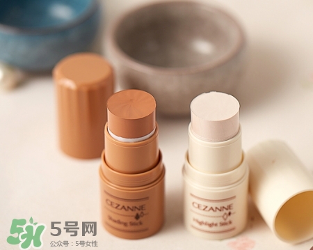 倩麗高光修容棒怎么用？倩麗高光修容棒使用方法