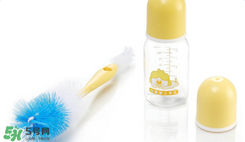 奶瓶長毛還能用嗎？奶瓶發(fā)霉了怎么清洗？