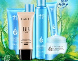 油性皮膚能用乳液?jiǎn)幔坑托云つw用乳液會(huì)油嗎？